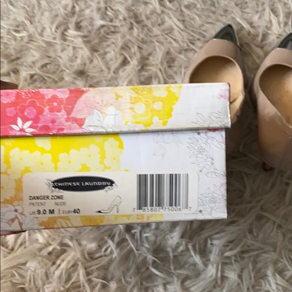 Chinese laundry shoes - Picture 5 of 5